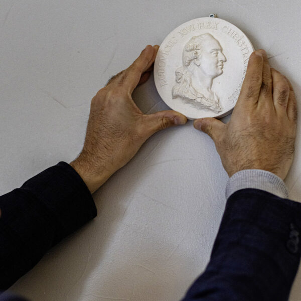 Bas-relief Louis XVI – Image 2