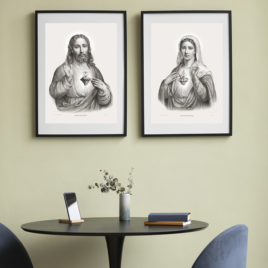 deux affiches coeur sacre de jesus