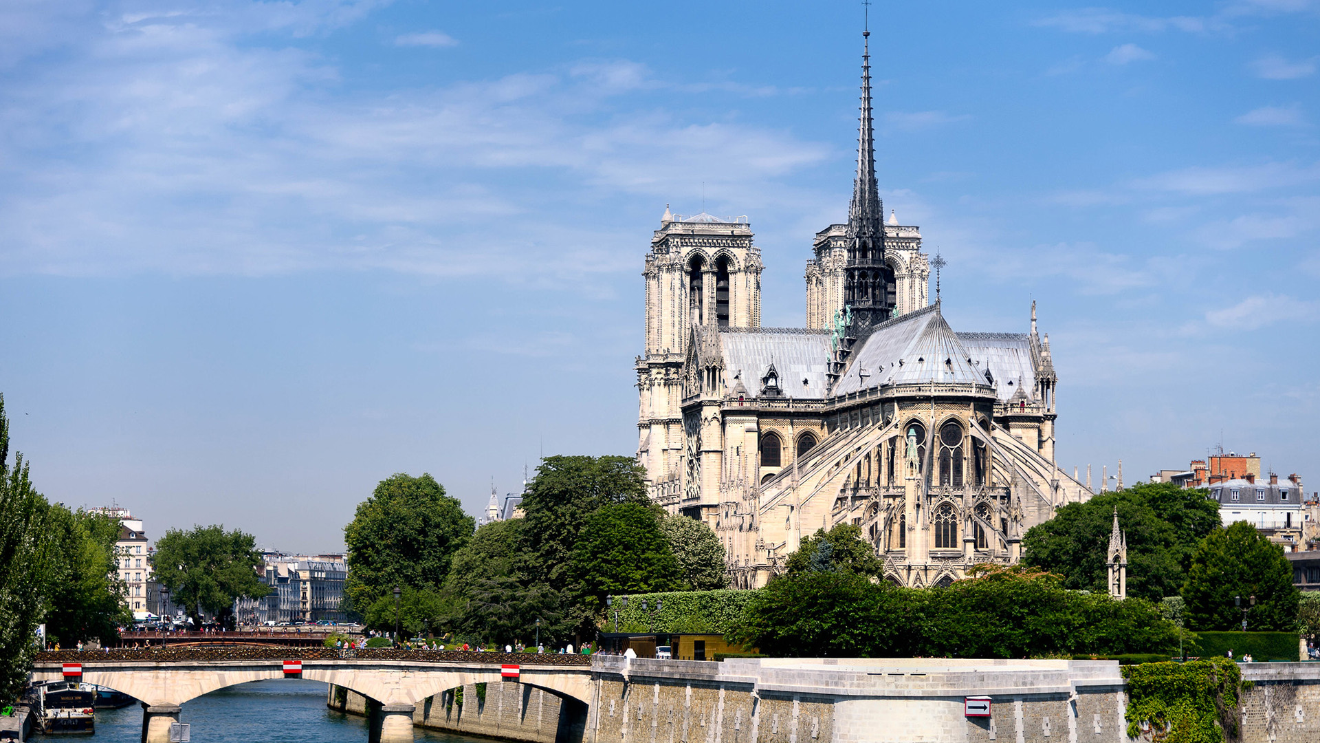 notre dame de paris histoire