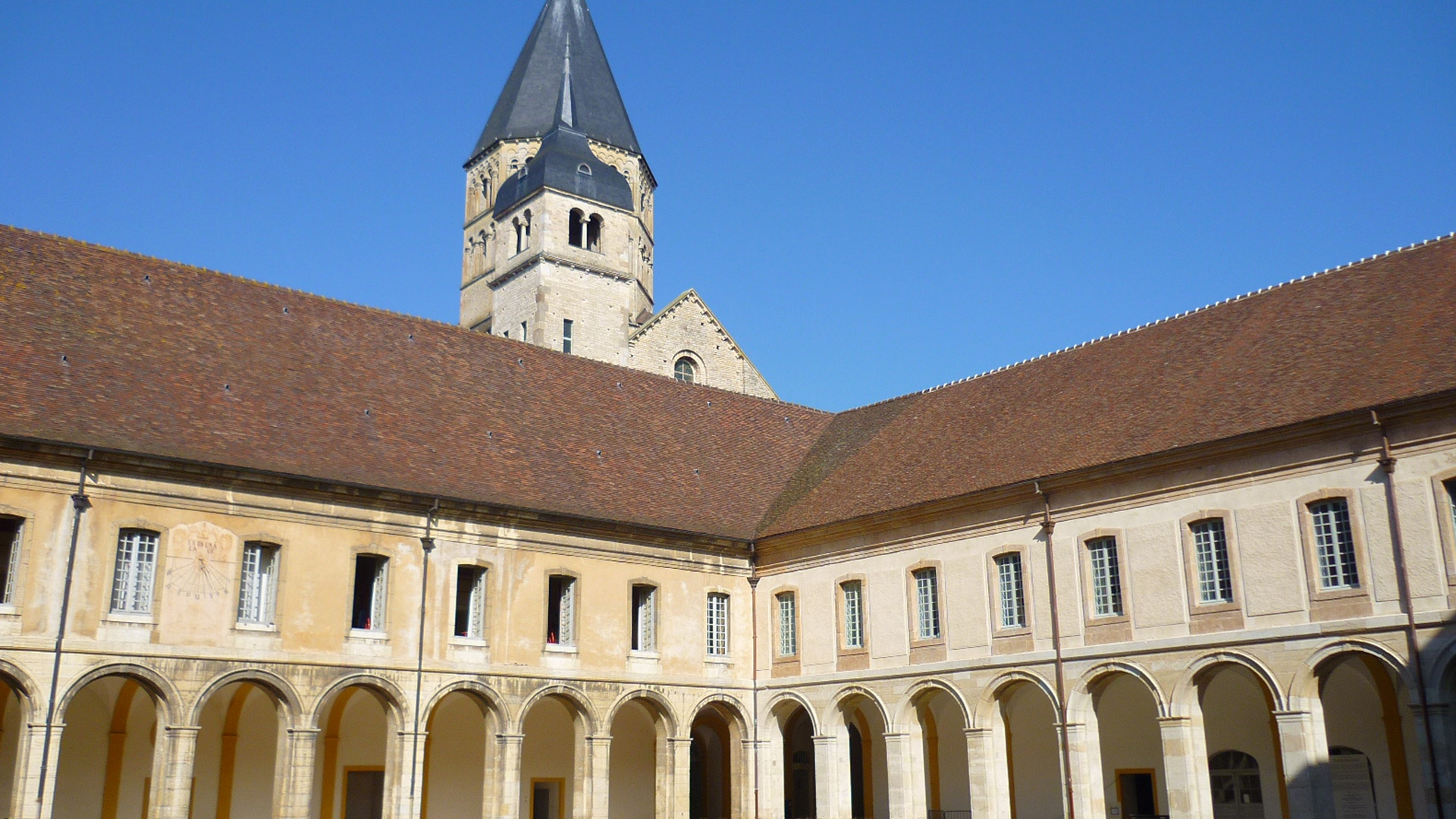 abbaye de cluny au moyen age