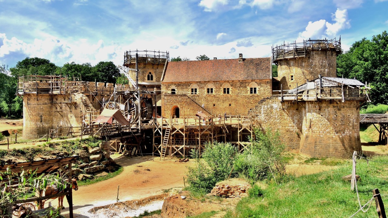 construire un chateau au Moyen Âge